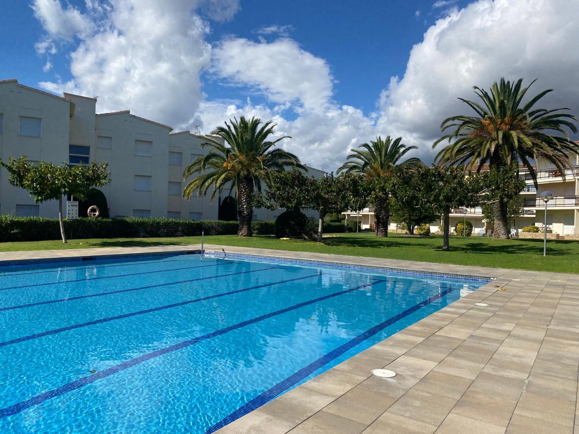 Apartament Amb Piscina I Aparcament - Baixos Amb Jardinet Calella De Palafrugell Exterior photo